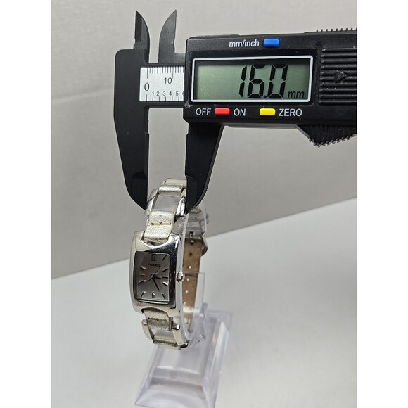Fossil F2 ES1401 Womens Silver Link Leather Tank Watch New Battery Quartz Y2K main image 9